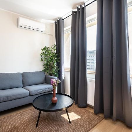 Elegant Studio In The Heart Of The Town 布加勒斯特 外观 照片
