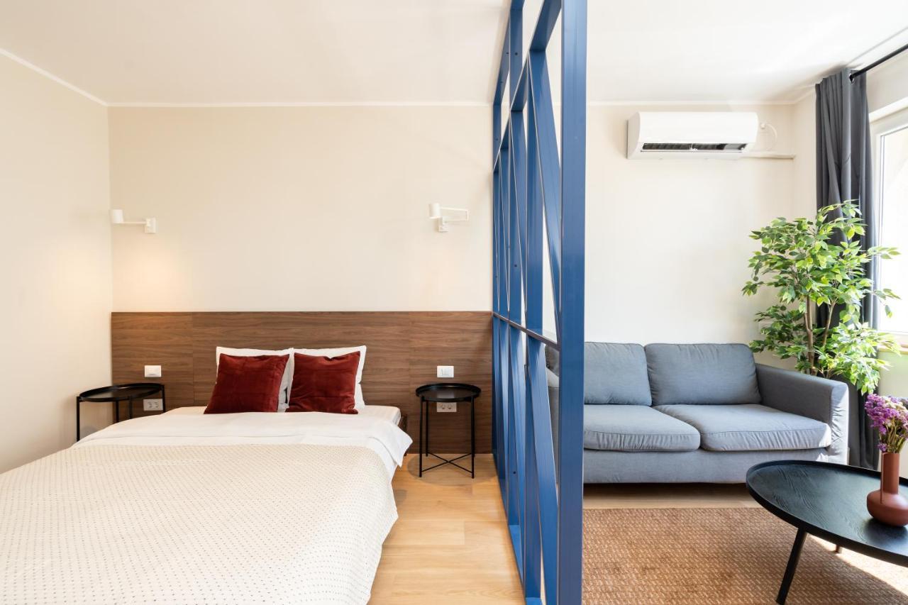 Elegant Studio In The Heart Of The Town 布加勒斯特 外观 照片