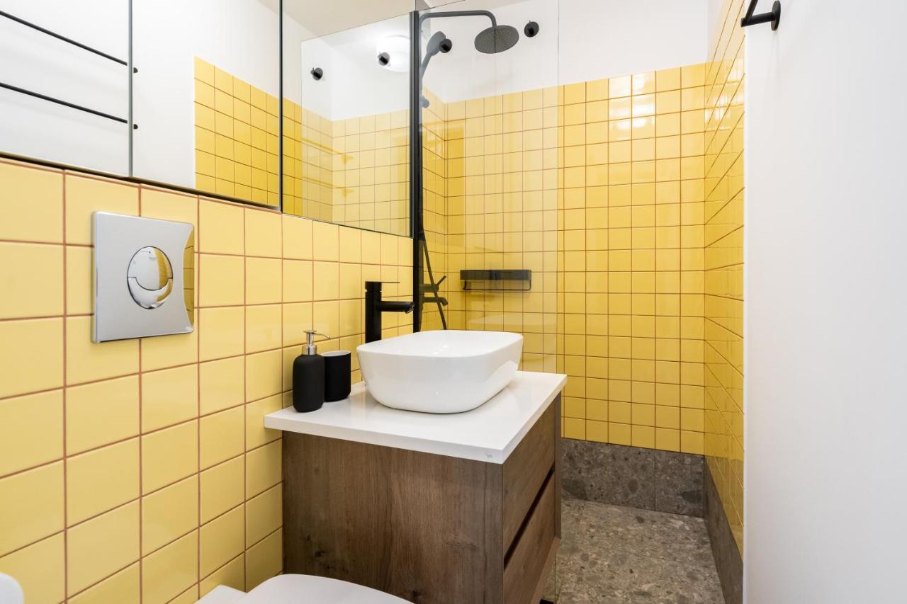 Elegant Studio In The Heart Of The Town 布加勒斯特 外观 照片